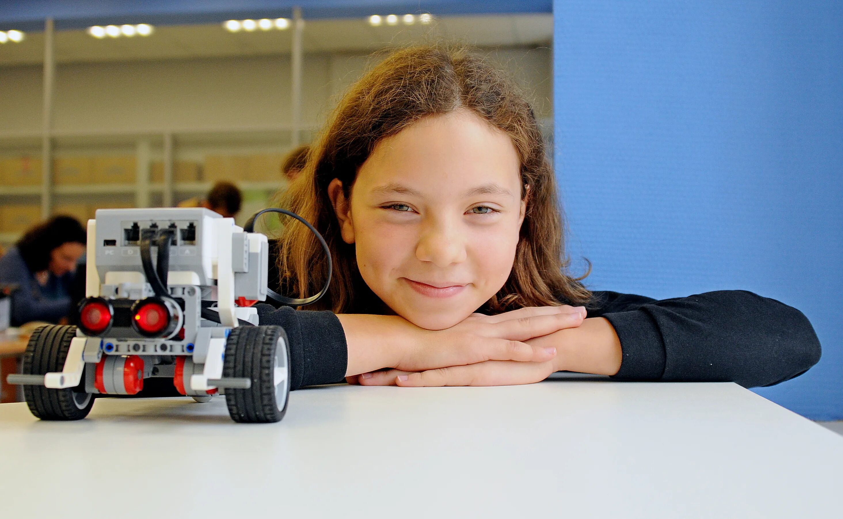 Робототехника для детей. Роботостроение для детей. Робототехника в школе. Соревнования по робототехнике. Юные робототехники