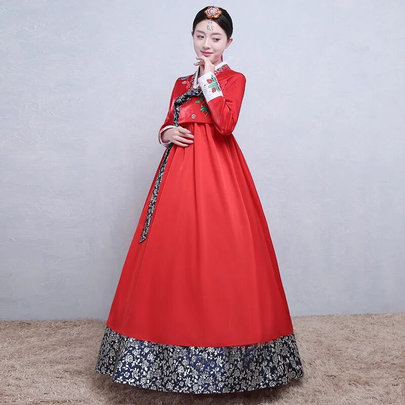 Красный ханбок. Корейское национальное платье. Корейское свадебное платье национальное. Ханбок женский свадебный. Леди айса
