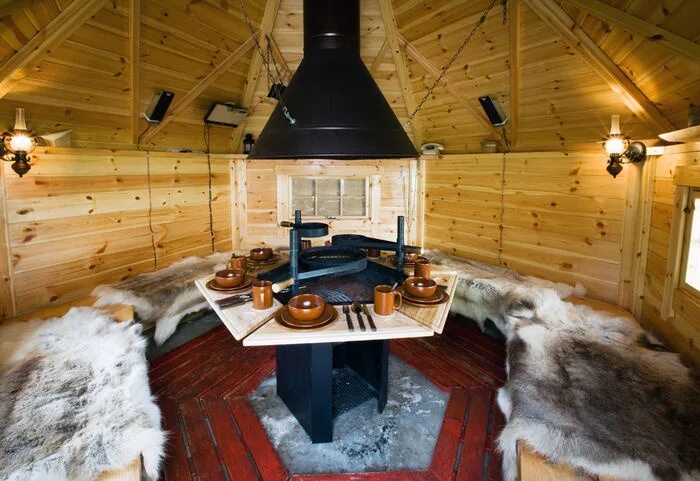 Снять дом с мангалом. Мангальная зона и зона барбекю. Снять дом с мангалом. Коттедж барбекю. Три медведя хаджох.