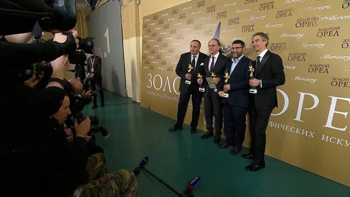 Джаз на золотой балке. Золотое новости сегодня последние. Золотой витязь открытие омск. Встреча текслера с профсоюзами. Золотое новости сегодня последние.