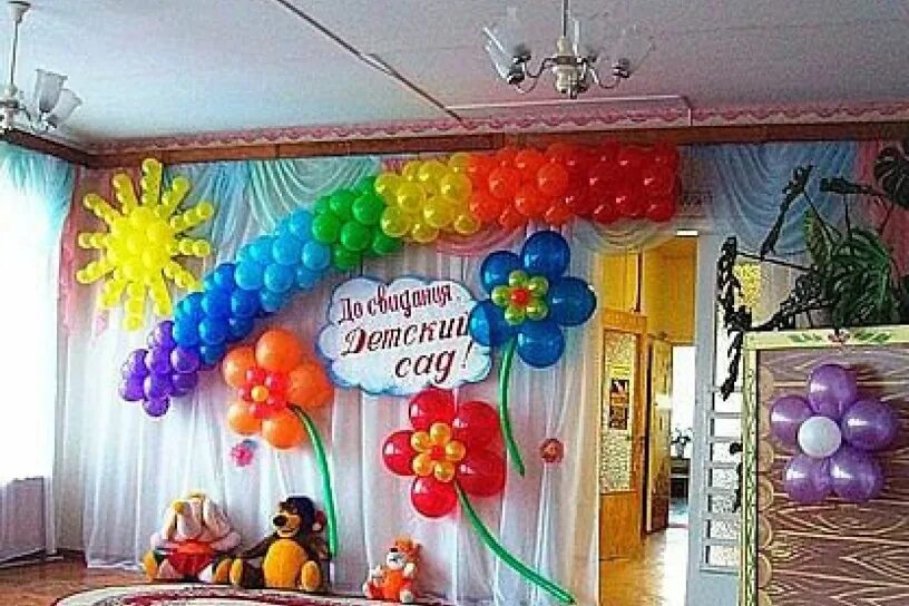как украсить детский зал. декорирование детской комнаты. украсить комнату на день рождения. как украсить детский зал. украшения для детской комнаты.