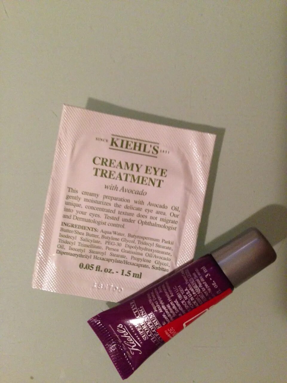 Kiehls золотое яблоко. Золотое яблоко масло для волос розовая упаковка.