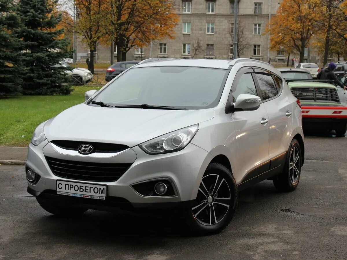 Ix35 2012 года. Hyundai ix35 2012. Hyundai ix35 2012г. Джип Хендай ix35. Хендай ix35 серебро.