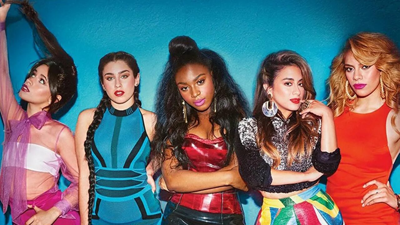Fifth harmony monster. Fifth harmony love with a monster. Fifth harmony love with a monster. Fifty fifty участницы. Fifth harmony i m in love with a monster.