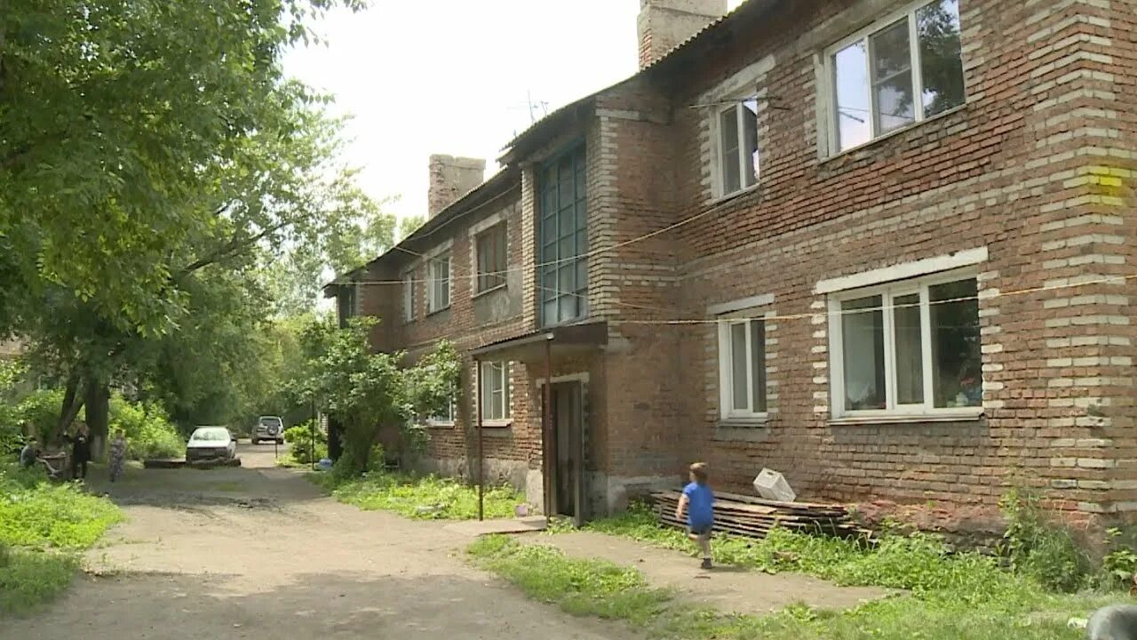 Бийск ул мамонтова 18. Камаз центр барнаул на мамонтова 301. Ул мамонтова бийск. Мамонтово улица барнаул. Деревоперерабатывающий завод в мамонтово.