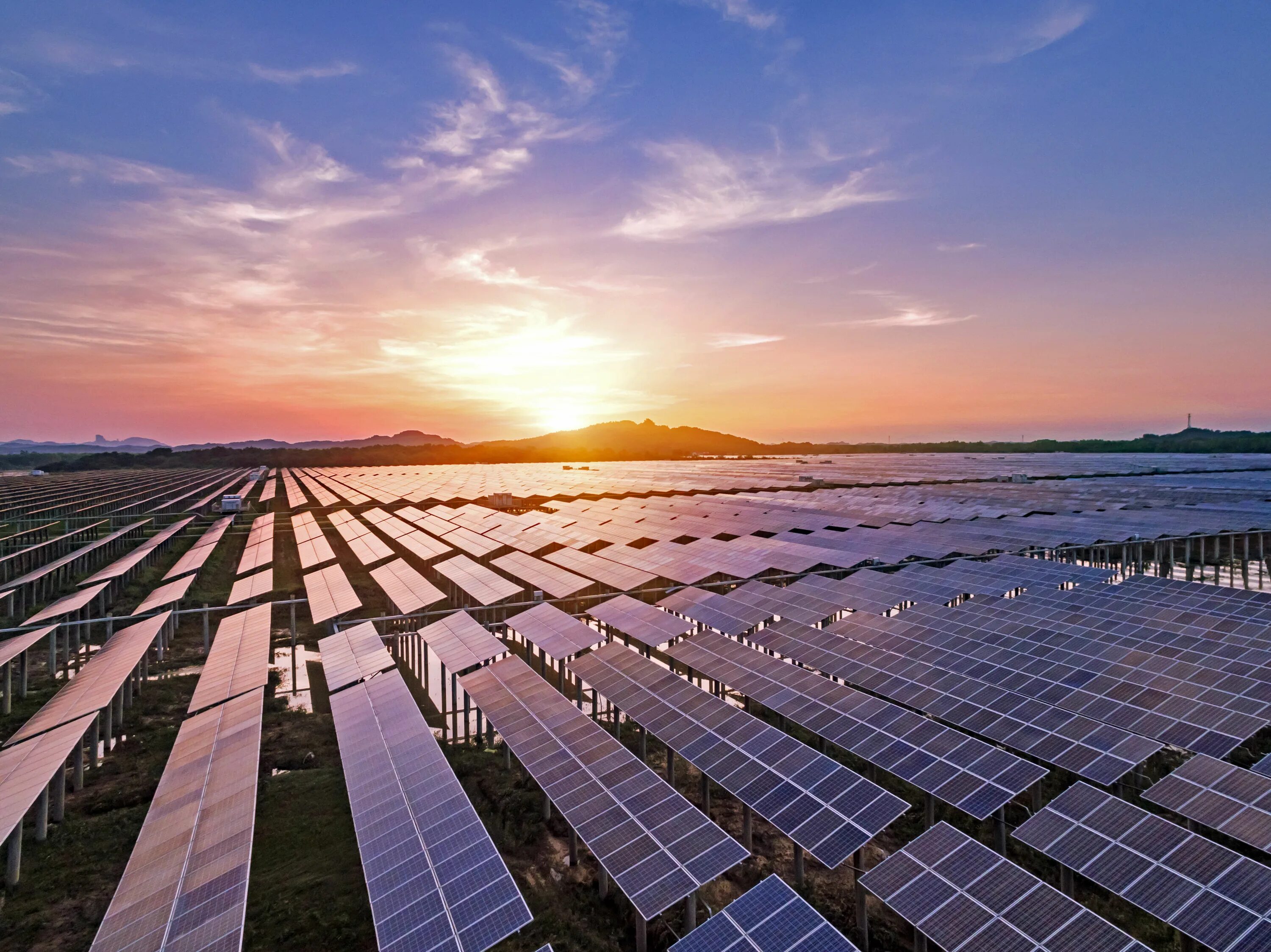 Powered видом. СЭС Солнечная электростанция в Бурятии. Solar Energy Солнечная батарея. Гелиоэнергетика (энергия солнца).. Солнечная элетростанция.