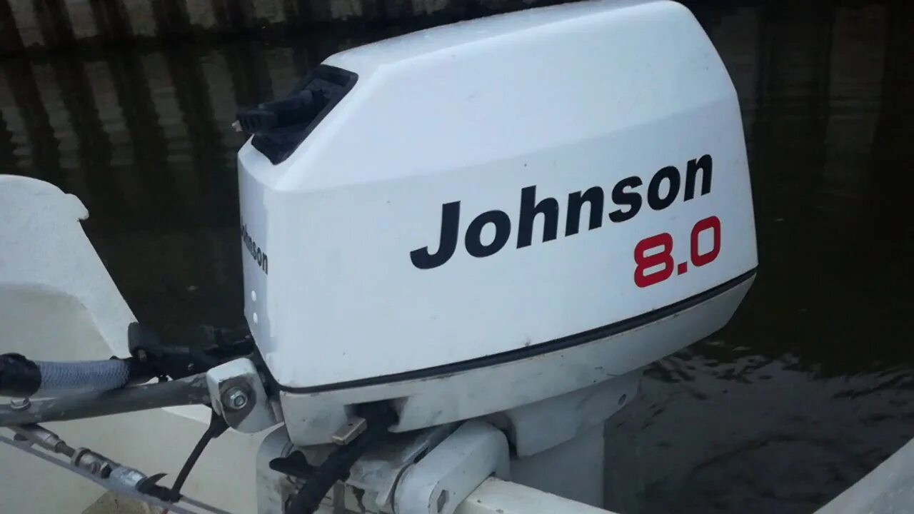 Мотор джонсон купить. Лодочный мотор Джонсон 8 л.с. Джонсон 90 Лодочный мотор серый. Лодочный мотор Джонсон 30 инжекторный. Лодочный мотор Джонсон 90 л с 1994 года.