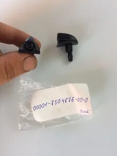 Форсунки омывателя нива