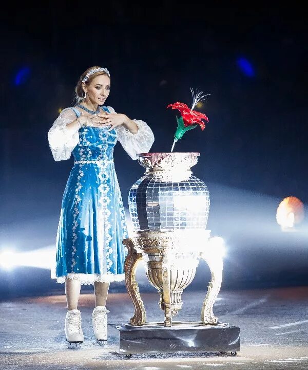 татьяна навка в челябинске. вечера на хуторе навка кто выступает. вечера на хуторе навка кто выступает. ледовый мюзикл «руслан и людмила». ледовое шоу лебединое озеро навка.