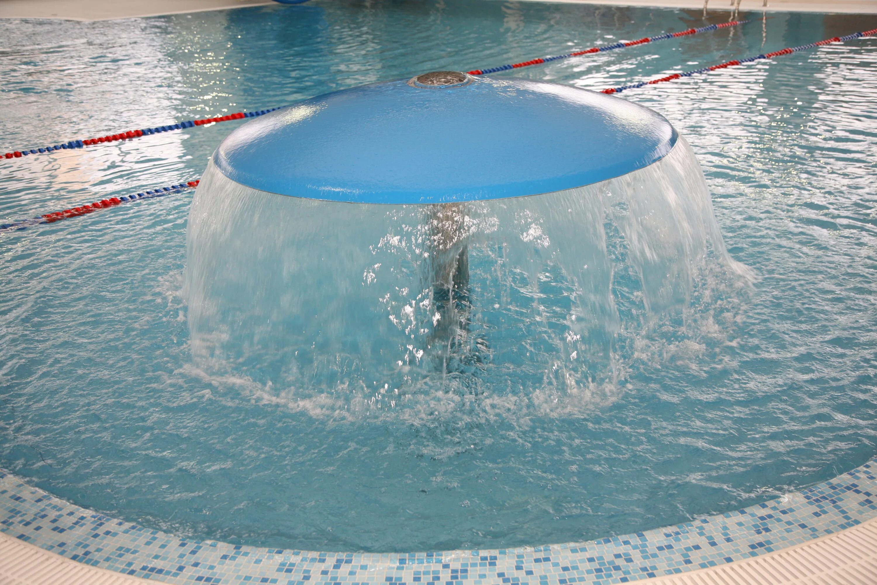 Бассейн рекорд транспортная 7. Вск рекорд саратов. Бассейн на пролетарке пермь. Бассейн рекорд. Бассейн.