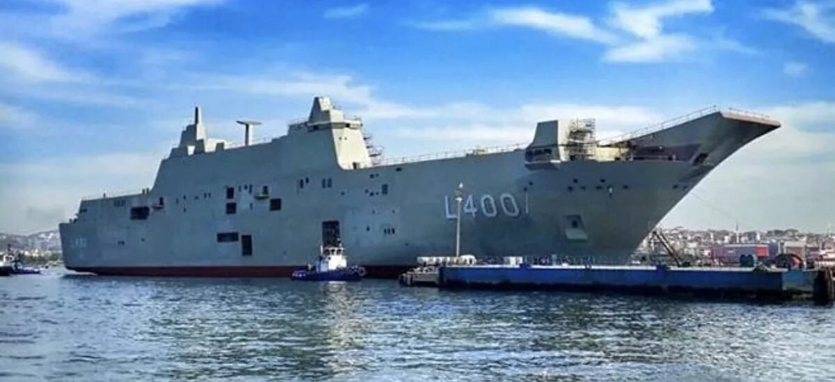 400 кораблей. 400 кораблей. 400 кораблей. Десантный корабль tcg anadolu. Десантный корабль вмф турции tcg anadolu (l-408).