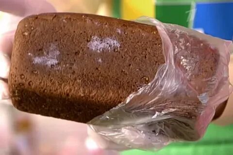 Плесень или белый налет на хлебе