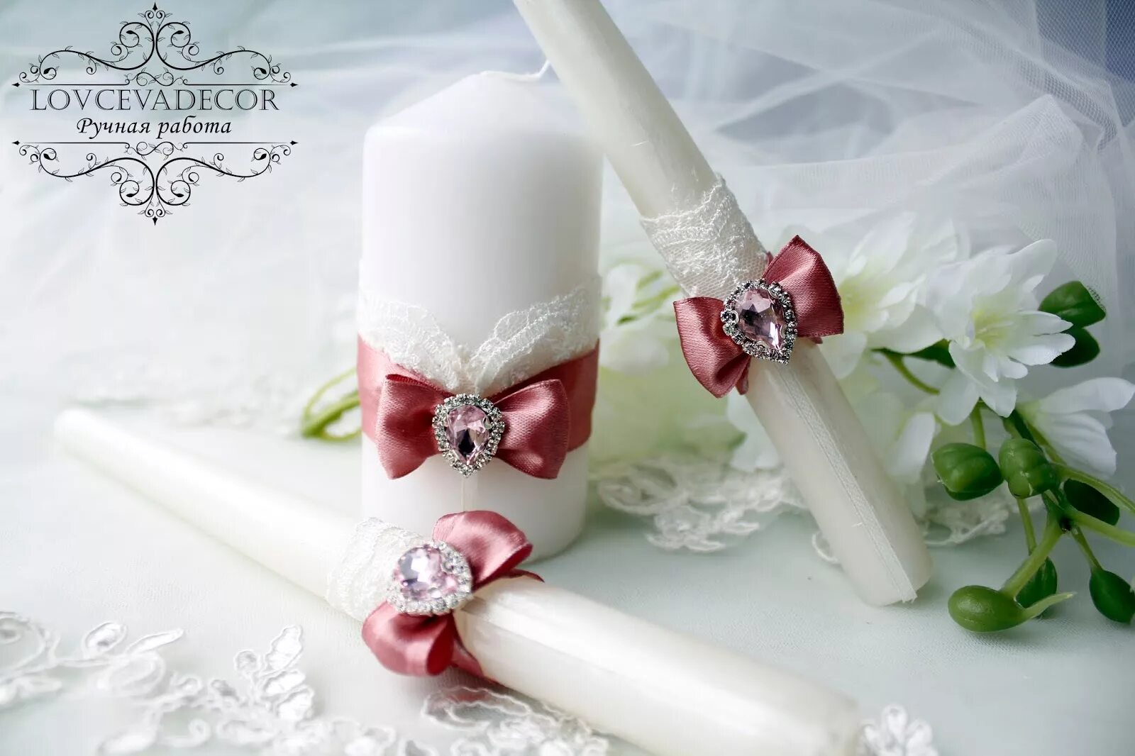 Свечи декор. Семейный очаг работа. Семейный очаг работа. Украшение свадебных свечей. Семейный очаг работа.