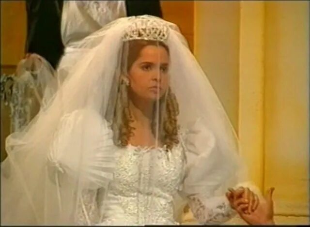 Гресия кольменарес сериалы девушка по имени судьба. Мария и виктория бразильский сериал. Освальдо лапорт сериал девушка по имени судьба. Девушка по имени милагрос. Девушка по имени милагрос.