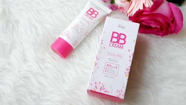 Увлажняющий ВВ-крем с гиалуроновой кислотой HOLIKA HOLIKA PETIT BB MOISTURISING