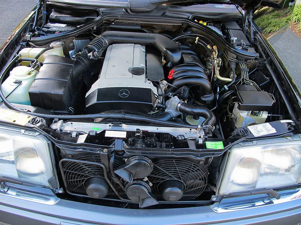 Дизеля w124. Мерседес w124 e320. мерседес w124 200 мотор. w124 e320 мотор. mercedes-benz w124 e200 двигатель.
