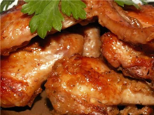 Куриные крылышки в коптильне. Куриные крылышки от натальи калининой. крыло куриное северная. 1.5 кг крылышек. крылышки в соевом соусе с чесноком и с перцем чили.