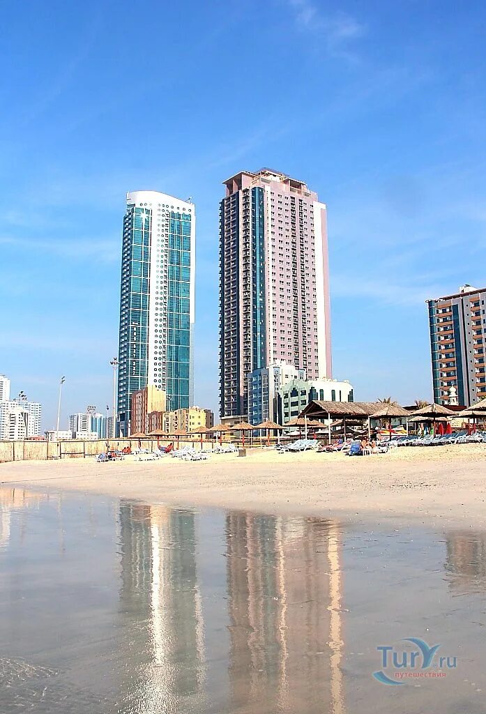 Рамада бич аджман 4. Ramada beach hotel ajman 4. Ramada wyndham ajman. Аджман / ajman ramada beach hotel ajman 4*. Ramada beach hotel ajman 4 оаэ.