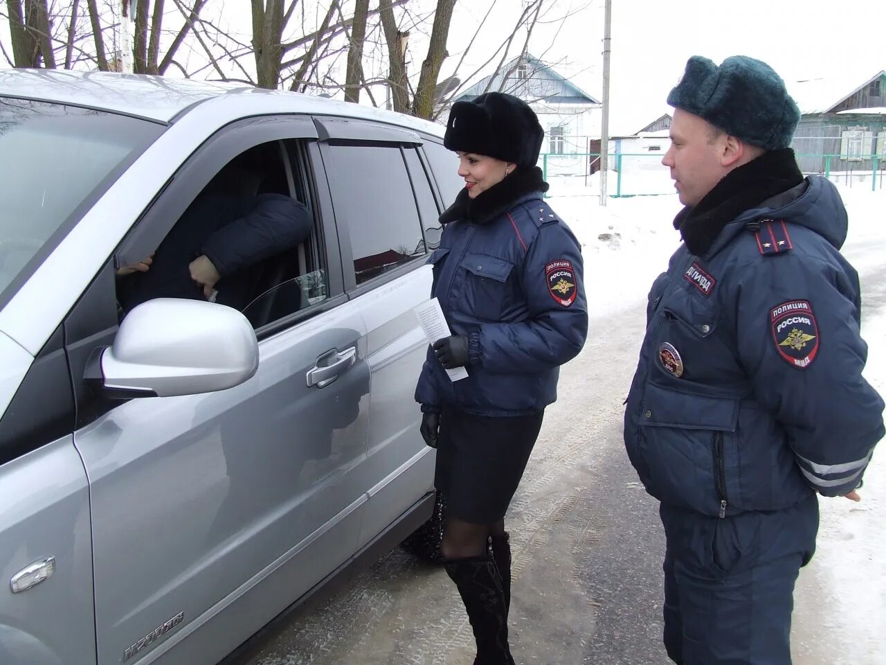 Работа областного гибдд. ГАИ Калужской области. ДПС Калуга. Начальник ГИБДД Калужской области. ГИБДД сотрудники Жуково Калужская область.