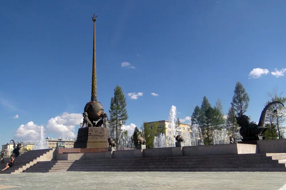 Тыва центр азии. Памятник центр азии в кызыле. обелиск «центр азии». город кызыл обелиск центр азии. обелиск центр азии в туве.