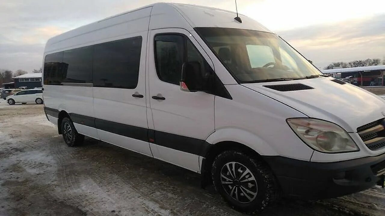 Mercedes-Benz Sprinter 313. Mercedes 313 2007. 313 Спринтер зеленый.