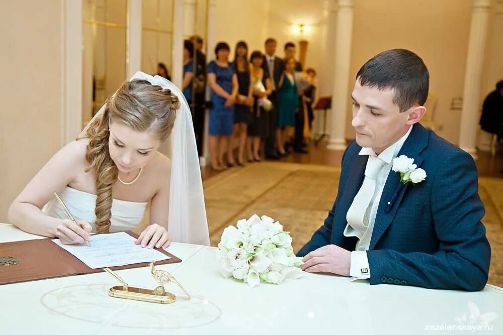 Загс калининского района спб. Зеленоградский отдел загс. Начало работы загсов. Академический отдел загс управления загс москвы. Загс ступино.