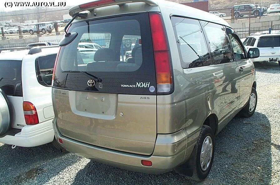 Toyota Town Ace Noah 1998. Toyota Lite Ace Noah, cr40. Toyota Lite Ace Noah 1998. Тойота /Town Ace Noah 1998.