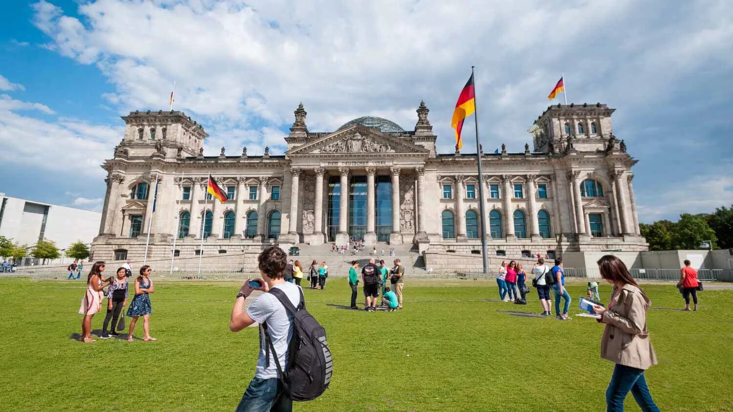 Германий в жизни человека. Туризм в Германии. Туристы в Германии. Туризм в Германии Берлин. Культурный туризм в Германии.
