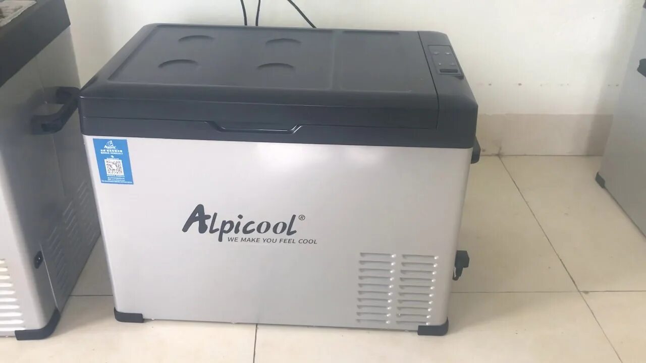Alpicool cx40. Автохолодильник alpicool c40. автомобильный холодильник alpicool c40, серый. компрессорный автохолодильник alpicool etww 50. автомобильный холодильник 20 литров.