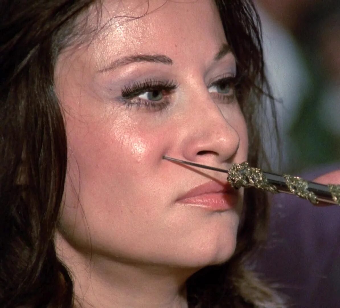 звездные войны работорговец. Torture galaxy. тортури та снафф виселица. макс фактор бизнесмен. прищепки с иглами.