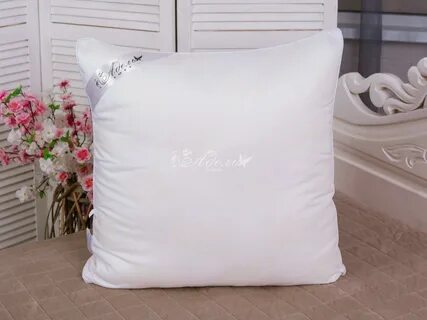Подушка 'Шелк' тик на молнии лебяжий пух купить в интернет-магази...