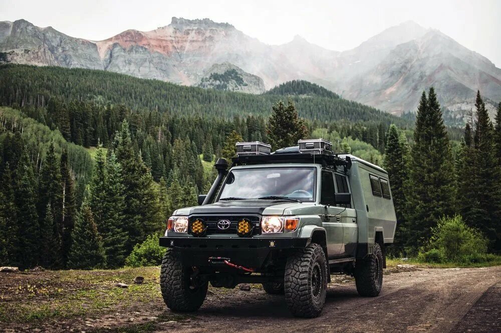 Land Cruiser 80 Overland. Toyota Land Cruiser оффроуд. Toyota Land Cruiser 80 Camper. Фары Baja lp9 Pro.