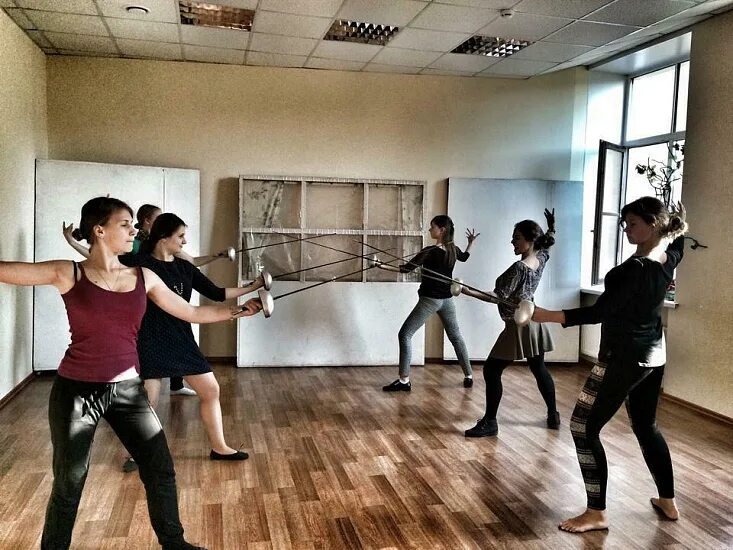 Колледж культуры и искусства санкт-петербург на гороховой. Локкии колледж культуры. Ленинградский областной колледж культуры и искусства гороховая. Колледж культуры и искусств локкии. Герб локкии.