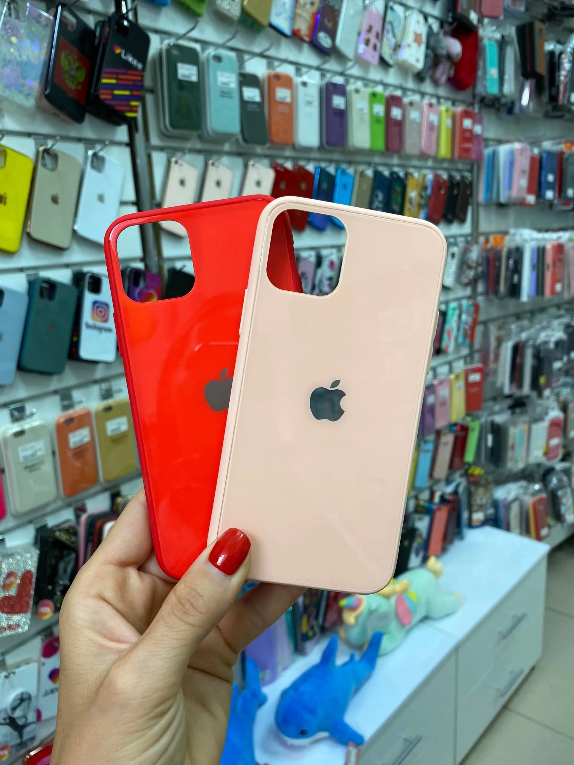 Чехлы на телефон самсунг а 23 для девочек. Силиконовый чехол на айфон. Продается чехол. Ударопрочный чехол для iphone 14 pro. Недорогие чехлы на телефон.