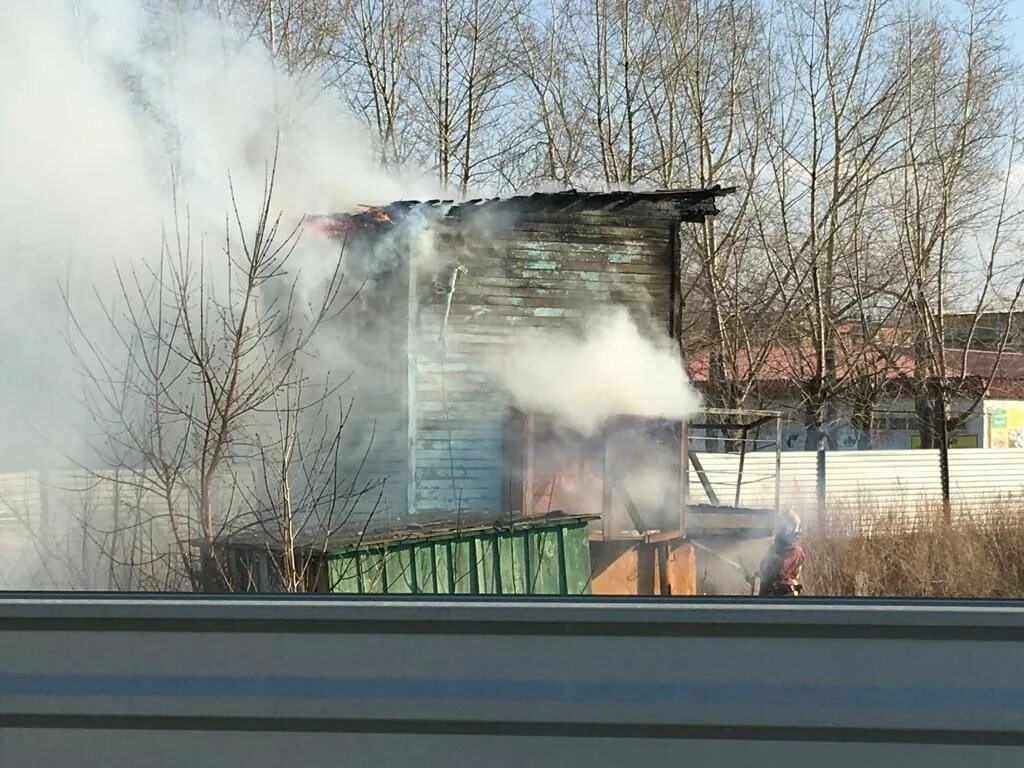 Шагол сгорел. Пожар в Шаголе сегодня.