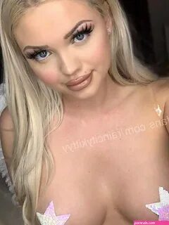 Britt barbie bj, phone wallpaper, mobile wallpaper, tablet wallpaper.