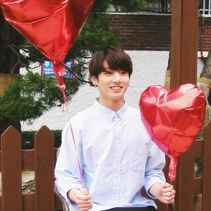 Jungkook heart. Jungkook heart. Чонгук эгье. Чон чонгук эгьё. Бтс эгье.