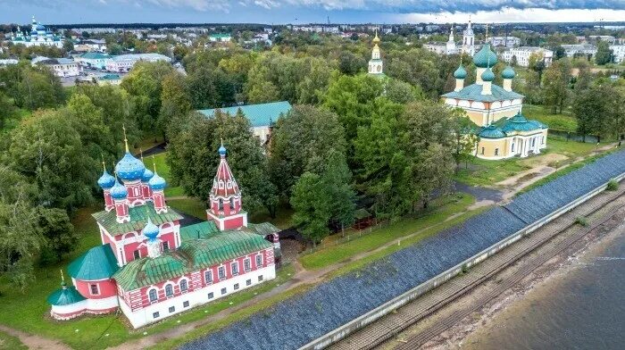 Переславль залесский углич ярославль. Переславль-Залесский Углич. Переславль-Залесский Ярославль. Переславль Углич. Дмитров Переславль Залесский.