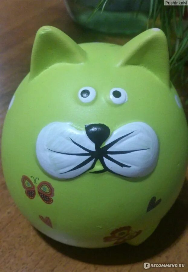 Свинья копилка белая с короной. Копилка свинка с короной. Fix price деревянная копилка. Свинья копилка из фикс прайса. Копилка фикс.