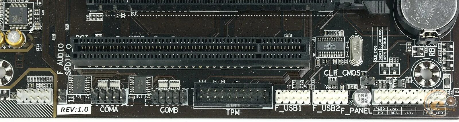 Asus tpm-m r2. Tpm на материнской плате gigabyte. Tpm 2. Чип tpm 2. Spi tpm на материнской плате.