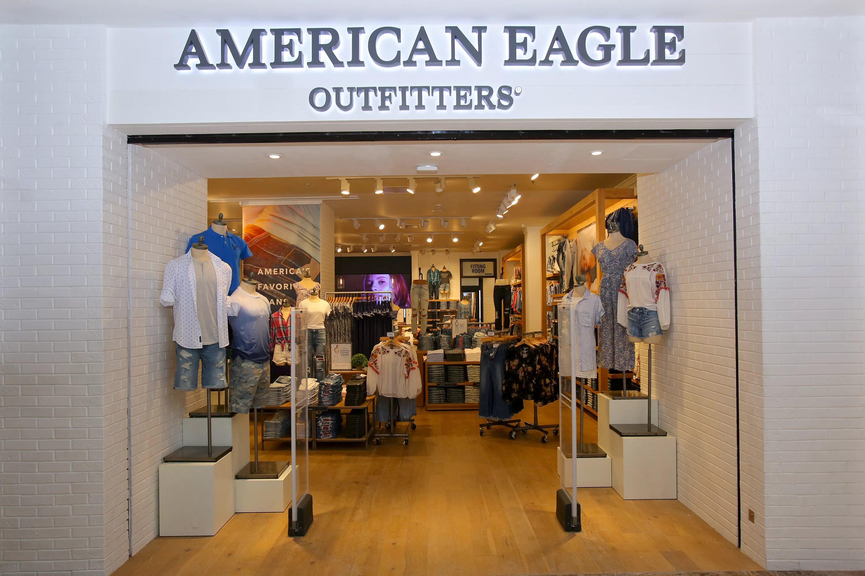 Американ игл. American Eagle Outfitters. American Eagle одежда. Американ игл бренд. American Eagle платье.