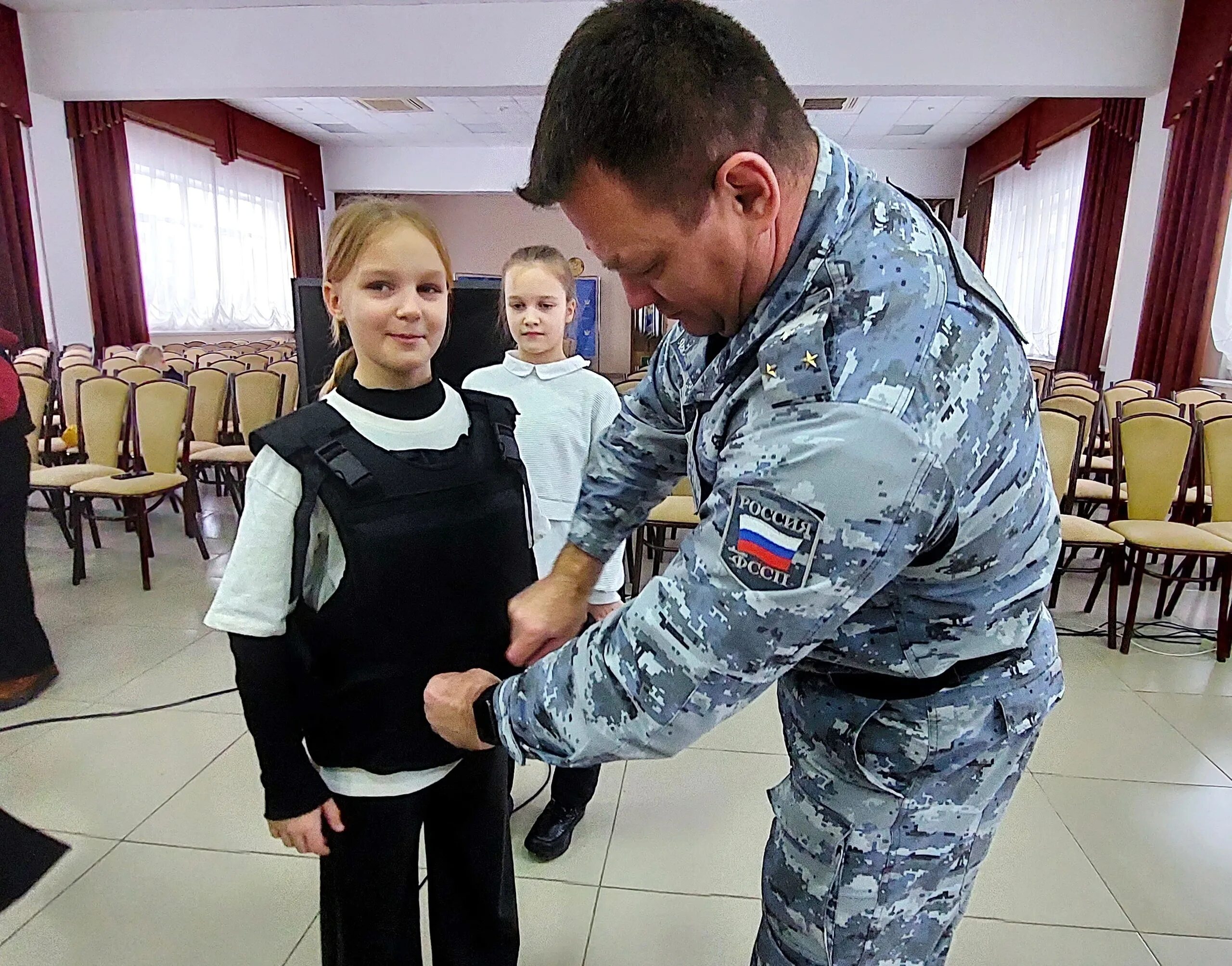 Сын пришел навестить отца спустя 9 лет. Ильтяков курган сын.