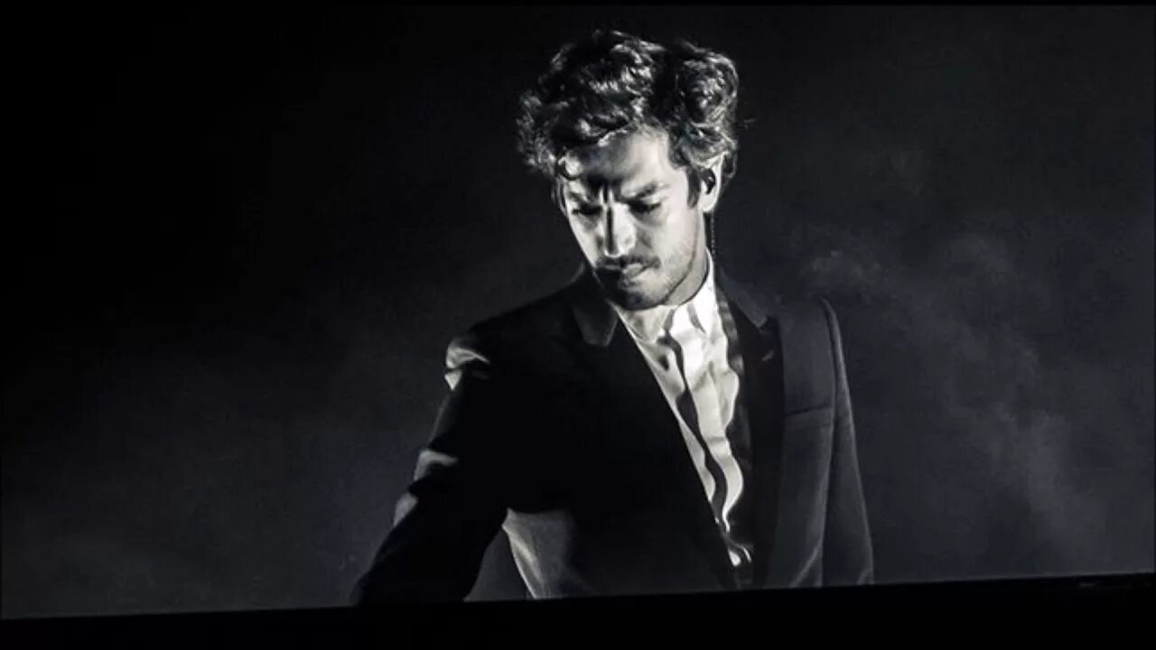 Aleph gesaffelstein speed. Gesaffelstein. gesaffelstein французский музыкант. gesaffelstein обложки. опр гесафельштейн.