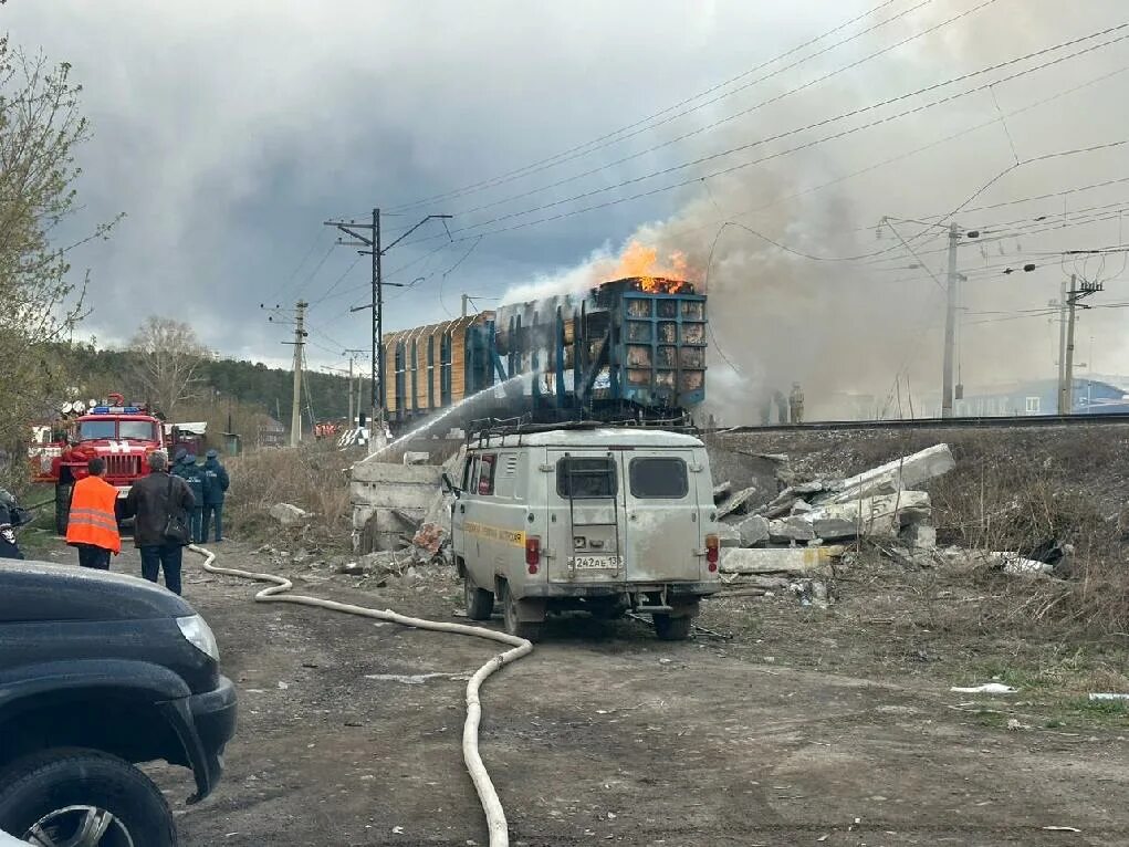 Кая иркутск сегодня. Пожар в железнодорожном вчера. Вести иркутск. Цппк параша. Кая иркутск.