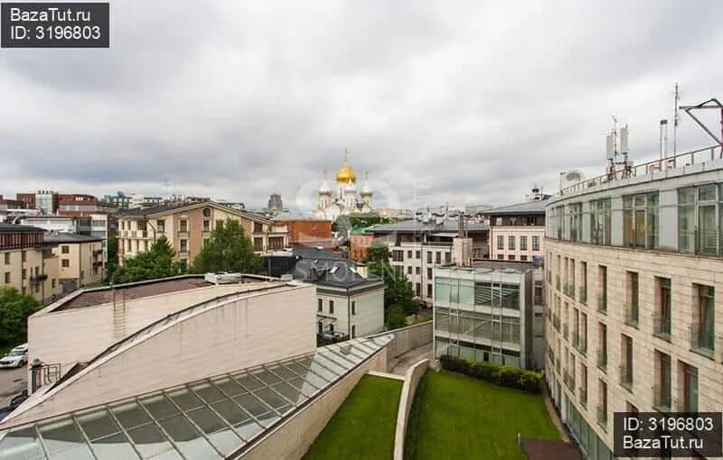 Файл:Moscow, Molochniy lane 2 (2013) by shakko 02.jpg - Википедия