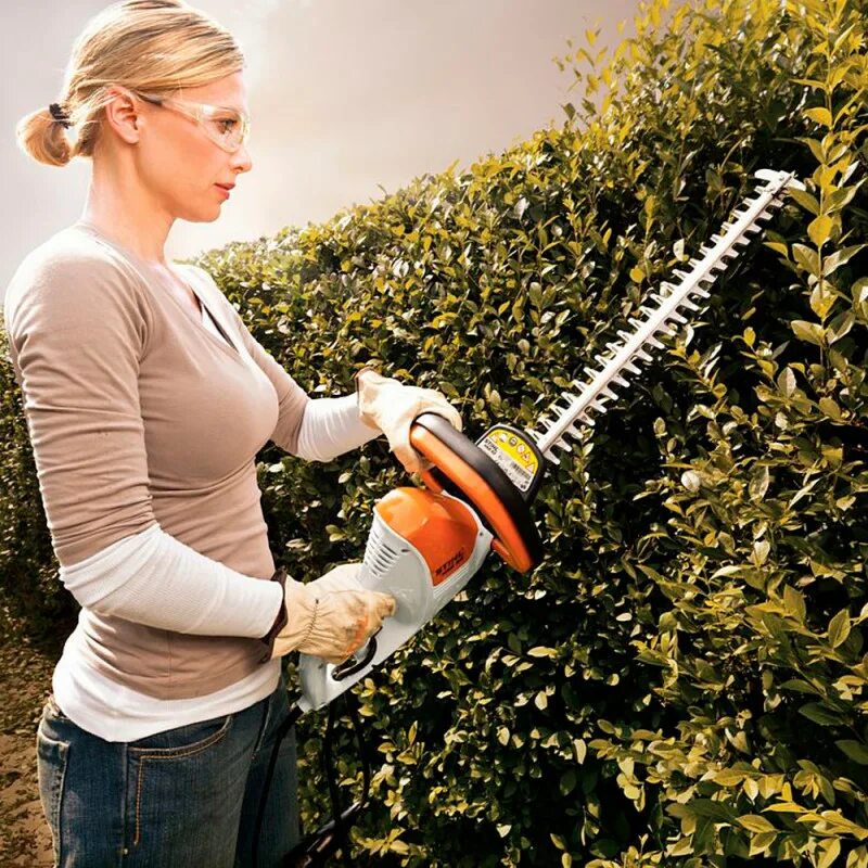 Кусторез электрический Stihl HSE 42. Кусторез Stihl HSE 52. HSE 42 Stihl электроножницы. Stihl кусторез Stihl HSE 52 20.