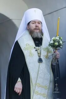 Митрополитом псковским и порховским