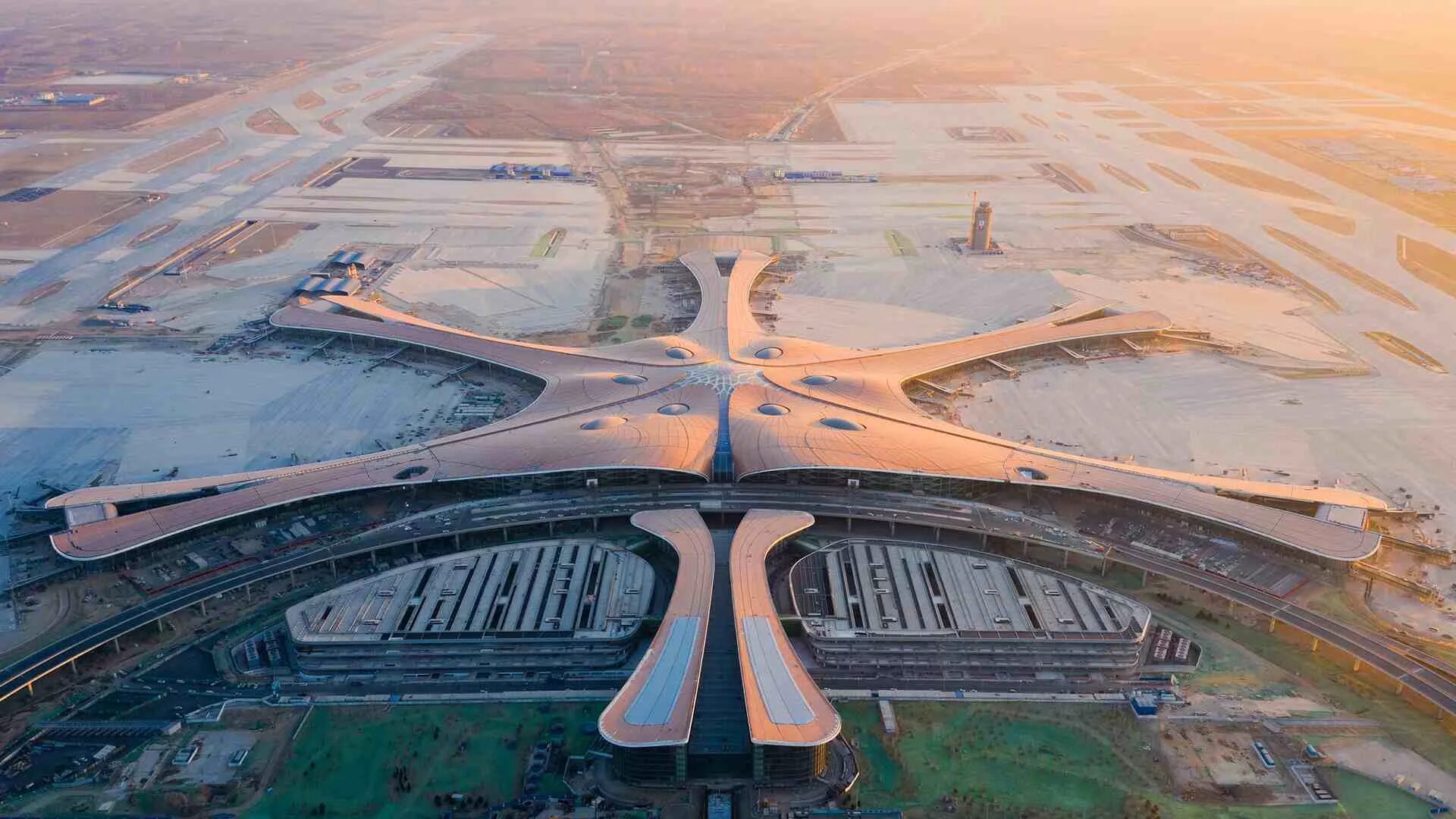 Какой самой большой аэропорт в мире. Аэропорт Дасин. Международный аэропорт Пекин столичный. Пекинский Международный аэропорт Дасин. Аэропорт Пекин Дасин аэродром.