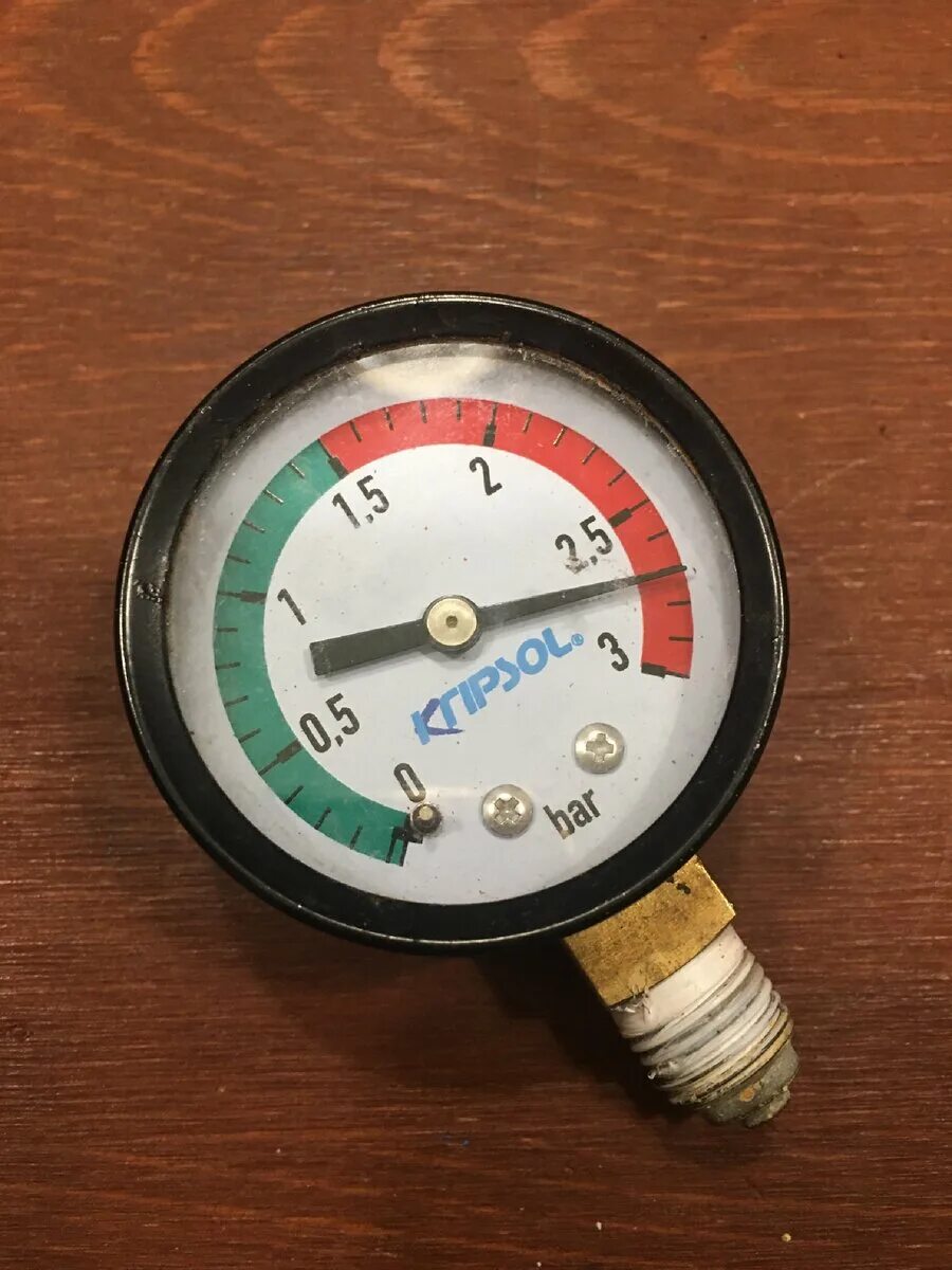 Манометр на рампу ваз 2114. Удлинитель под манометр 1/4. Манометр своими руками. Штатный манометр ауди 80. Компрессометр для уаз хантер 514.