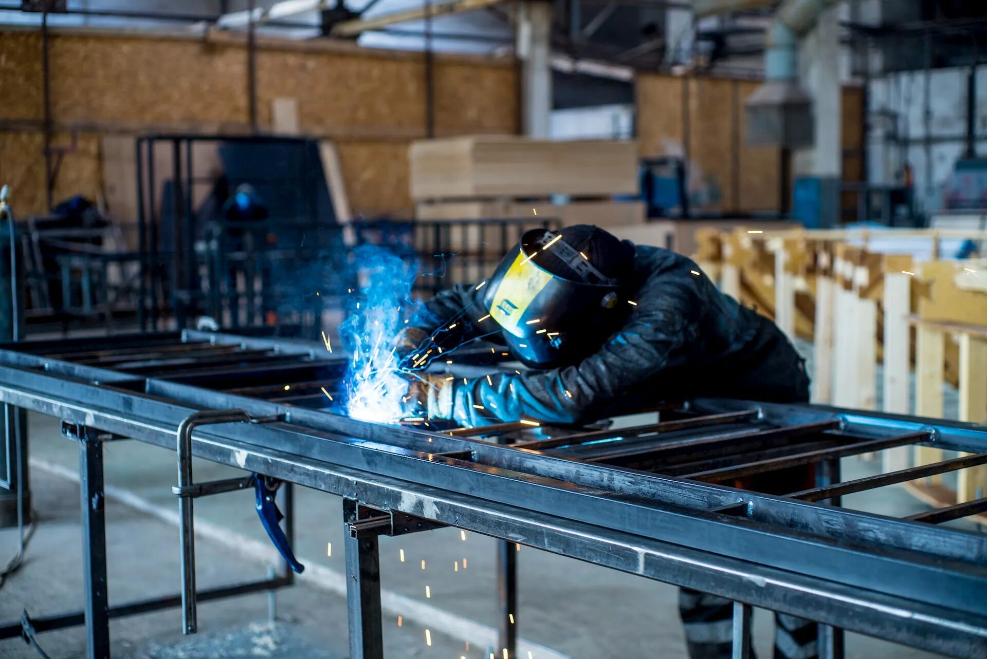 Завод металлоконструкций. Металлоконструкции. Предприятия и заводы металлоконструкций. Завод металлоконструкций. Завод металлоконструкций.